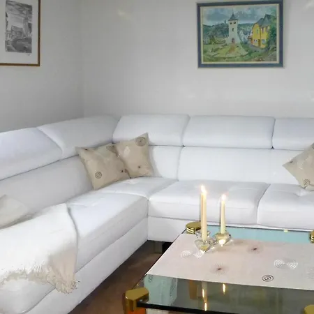 Beautiful Apartment In Cochem With 2 Bedrooms