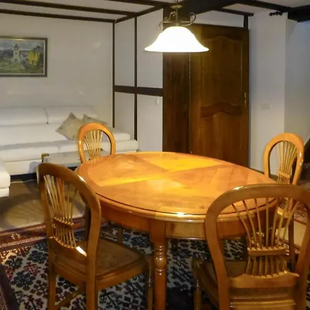 Beautiful Apartment In Cochem With 2 Bedrooms *